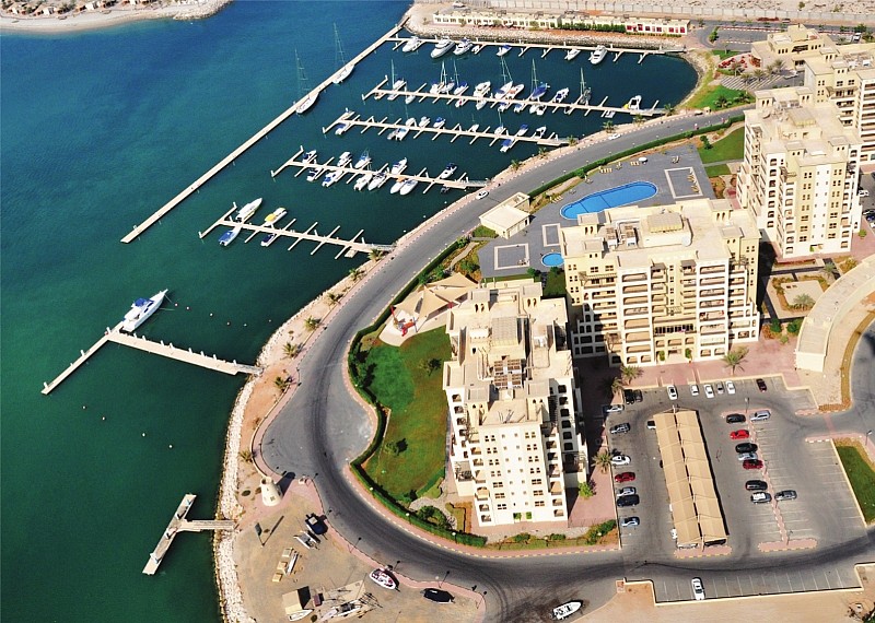 Al-Hamra-Marina-and-Yacht-Club.jpg